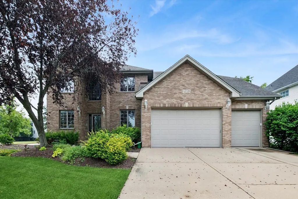 12726 Shenandoah Trail, Plainfield