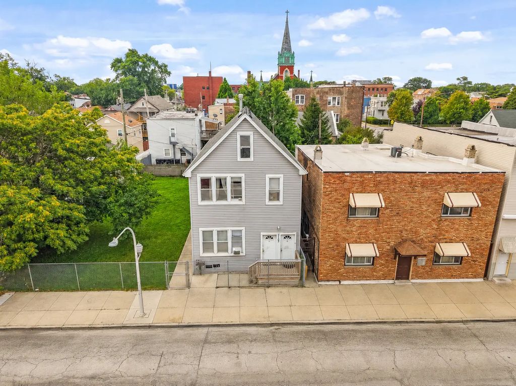 2753 W 38th Street, Chicago, 60632