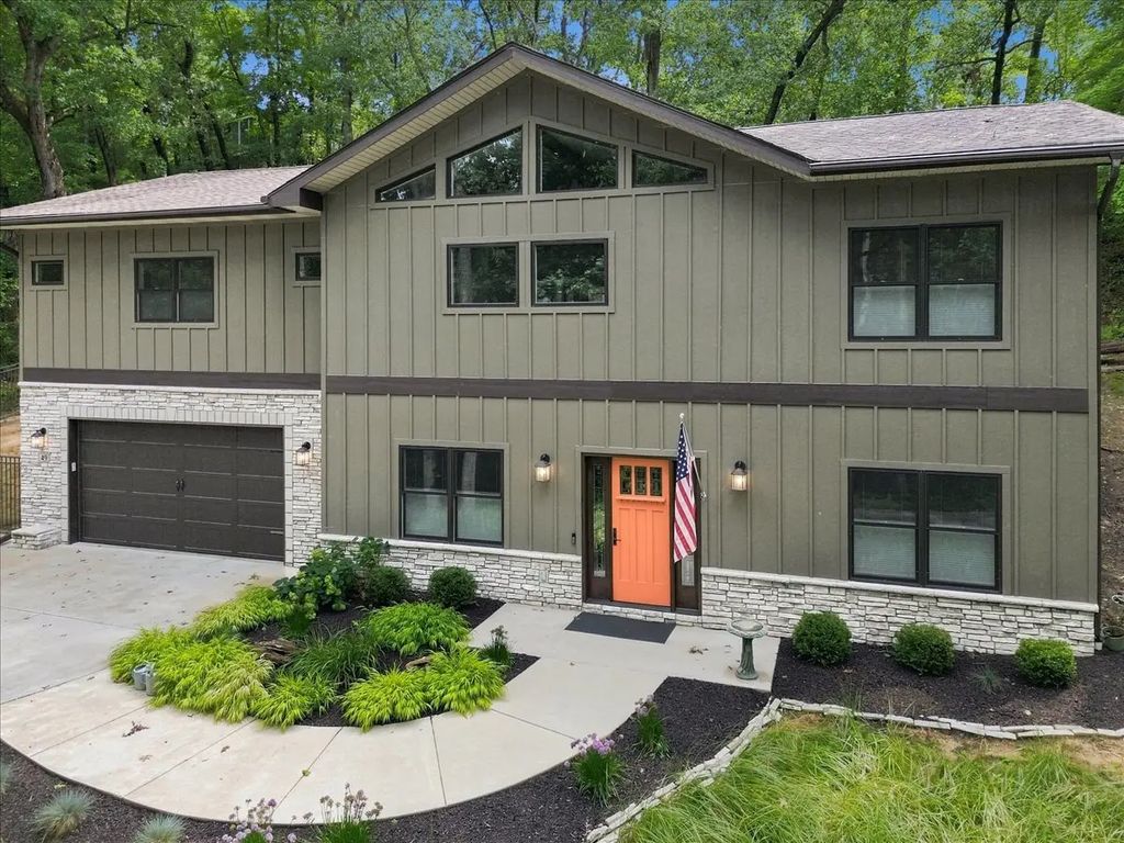 49 S Oval Avenue, Beverly Shores
