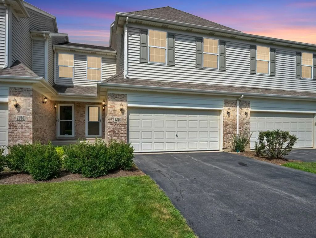 1248 Bradley Circle, Elgin