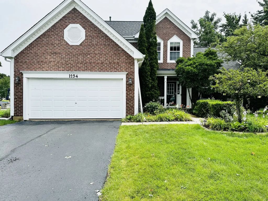 1254 Chicory Lane, Naperville