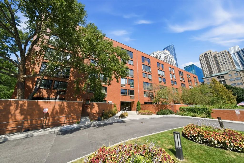 1143 S Plymouth Court 404, Chicago