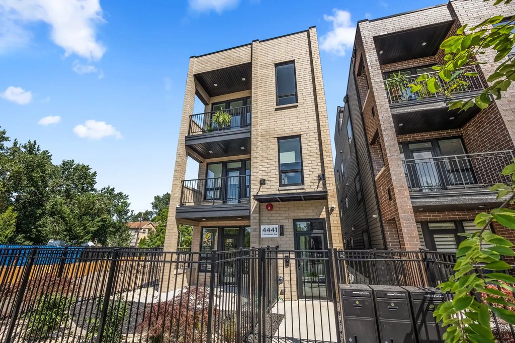 4441 S Vincennes Avenue 1, Chicago, 60653