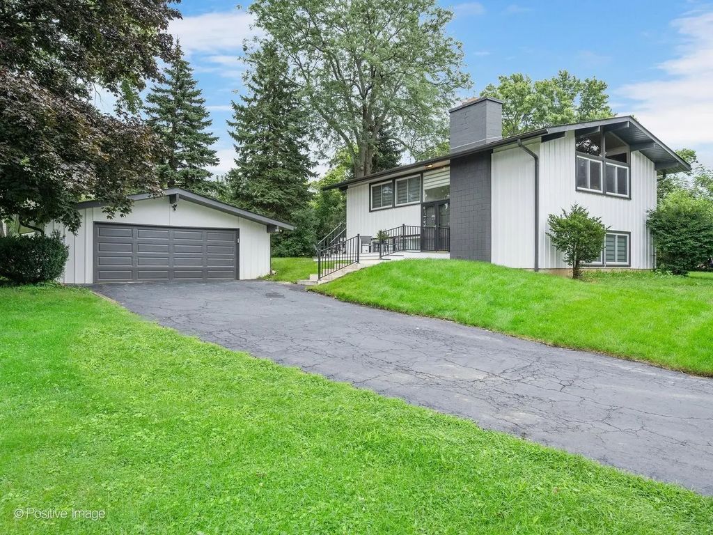 1s061 Chase Avenue, Lombard