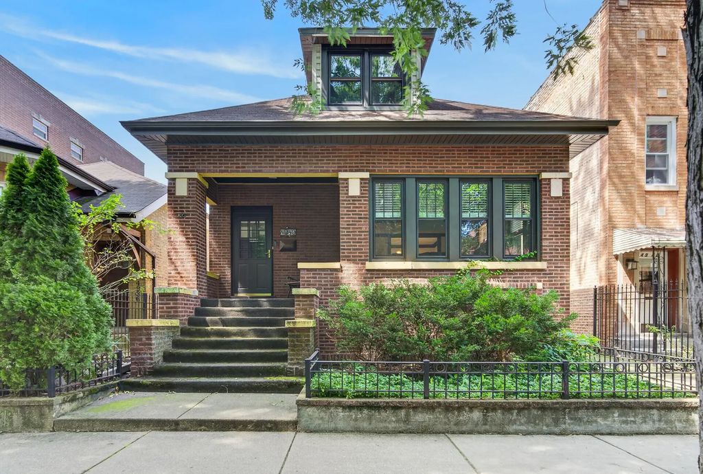 4940 N Whipple Street, Chicago, 60625