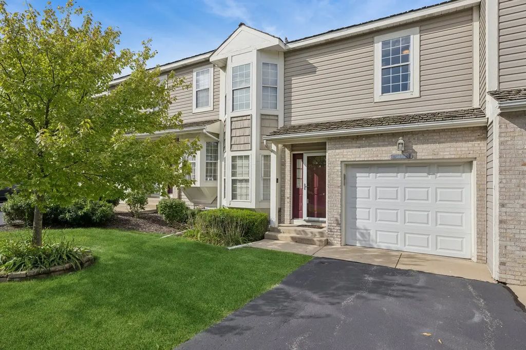 34313 N Homestead Road, Gurnee