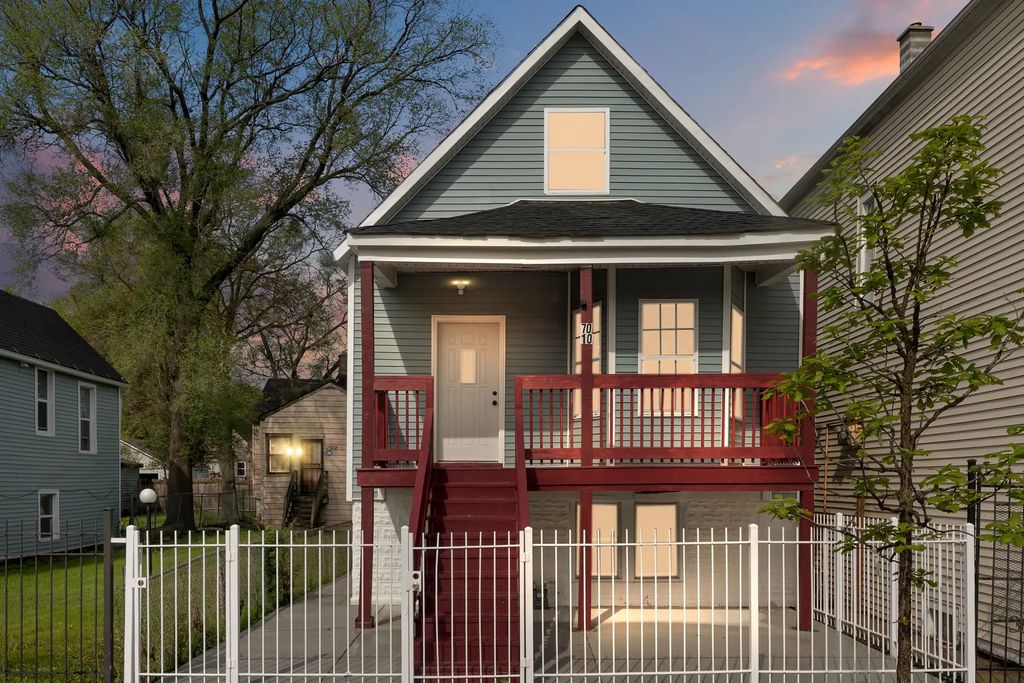 7010 S Paulina Street, Chicago