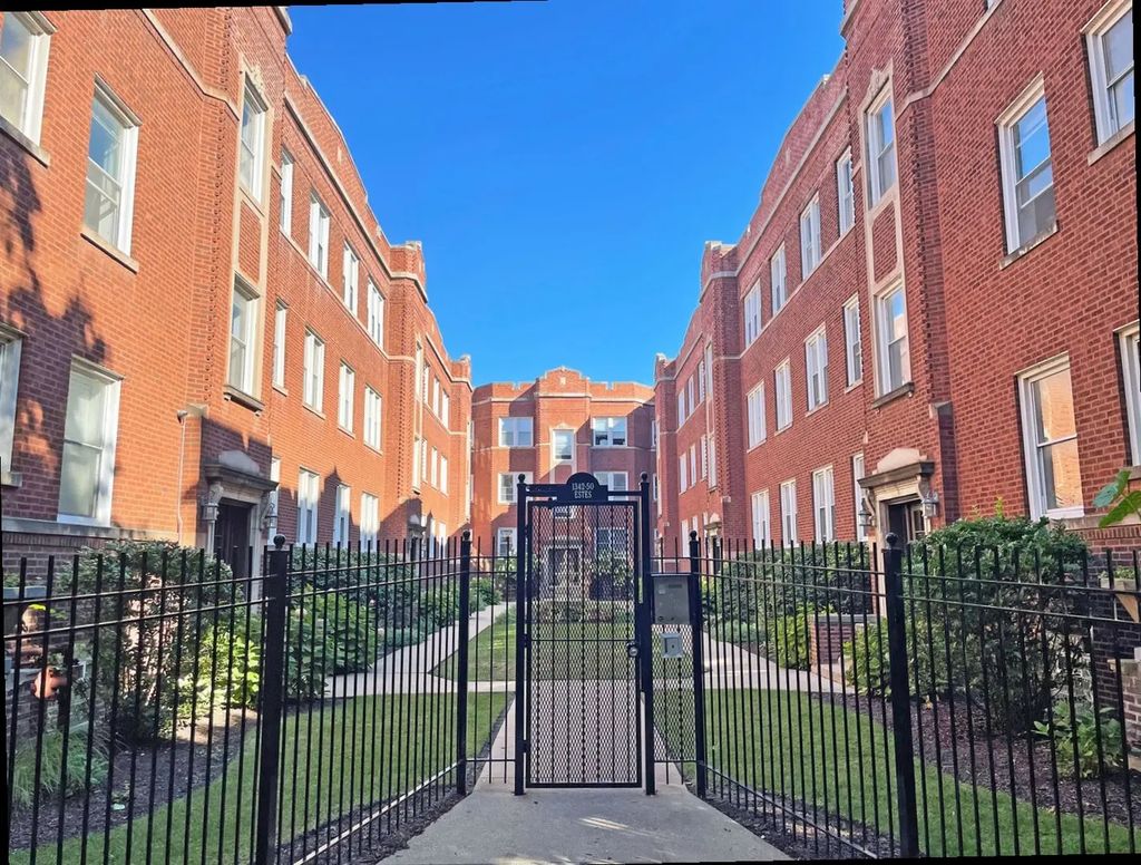1346.5 W Estes Avenue 1w, Chicago, 60626