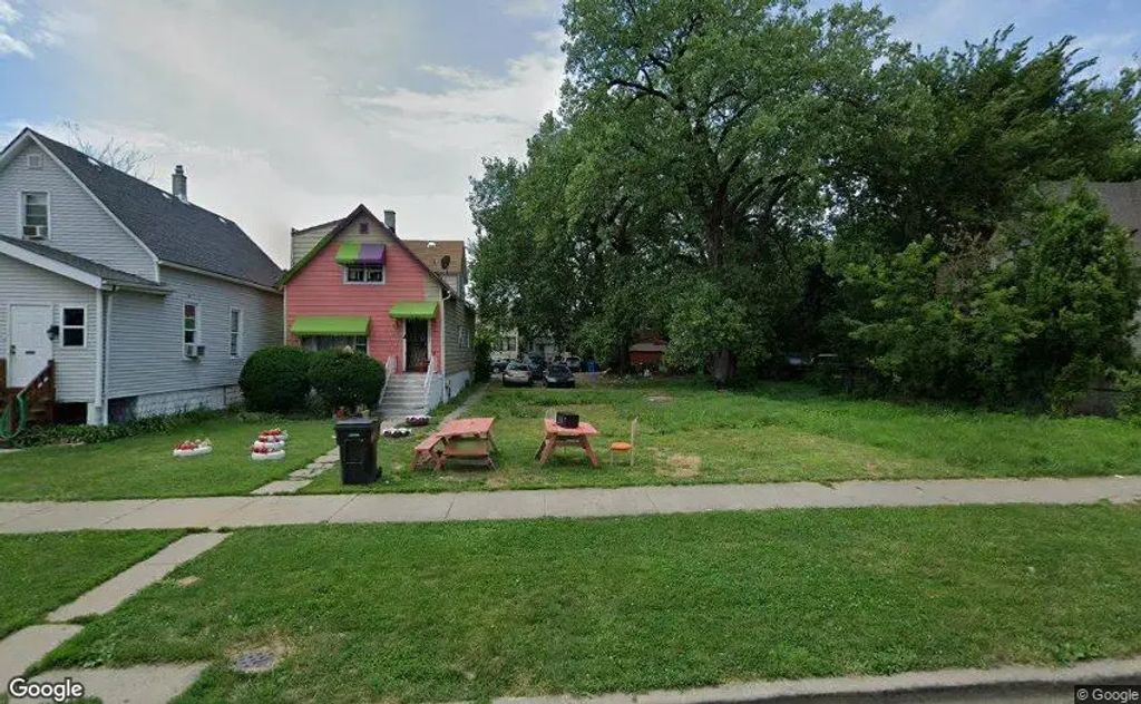 10932 S Wabash Avenue, Chicago