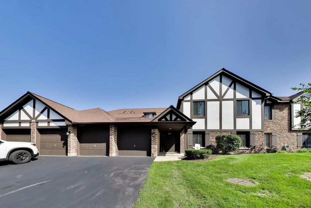 855 Johnstown Lane A, Wheaton