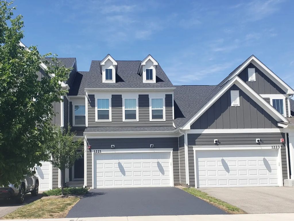 1221 Josiah Road 1221, Naperville