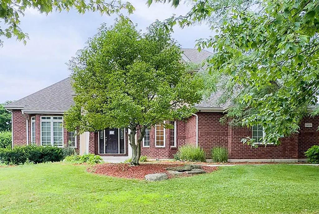 16006 Donna Marie Drive, Homer Glen