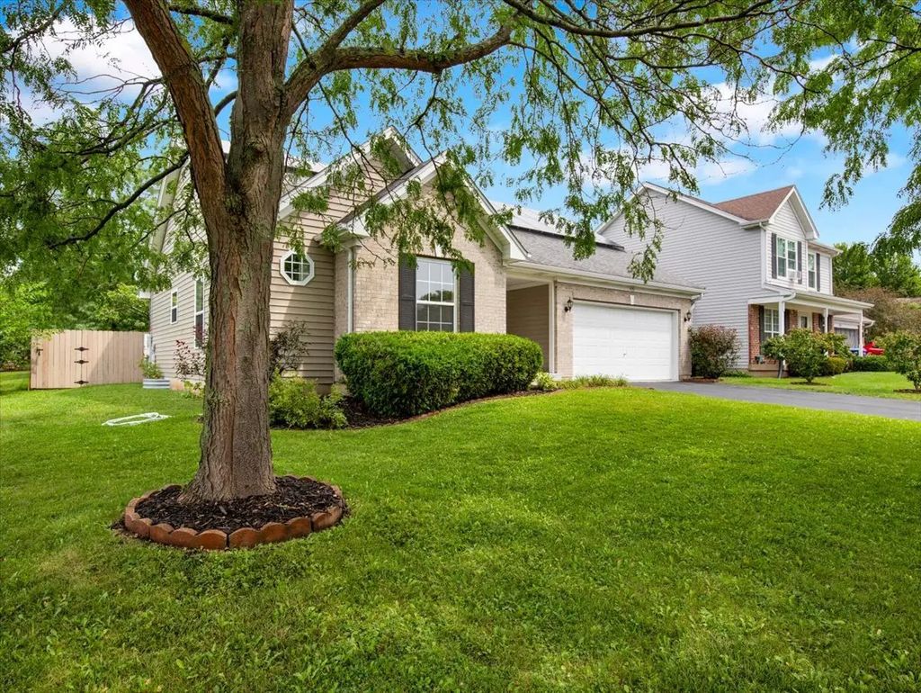 499 Kensington Court, DeKalb
