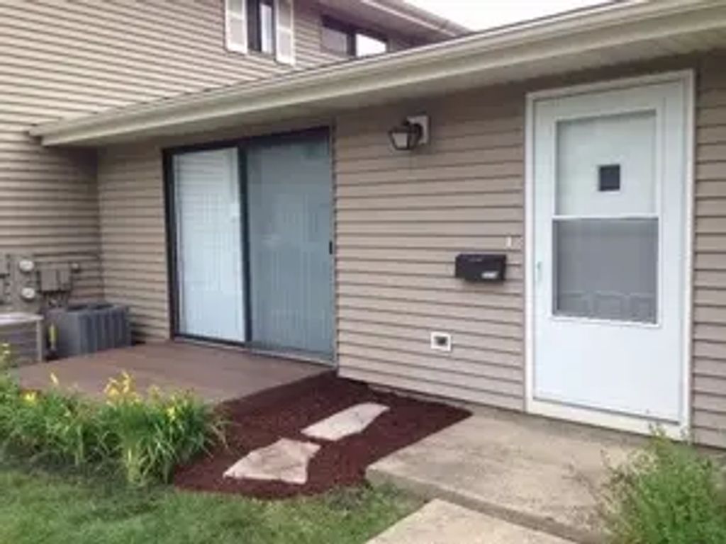 1114 Quanset Court, Schaumburg