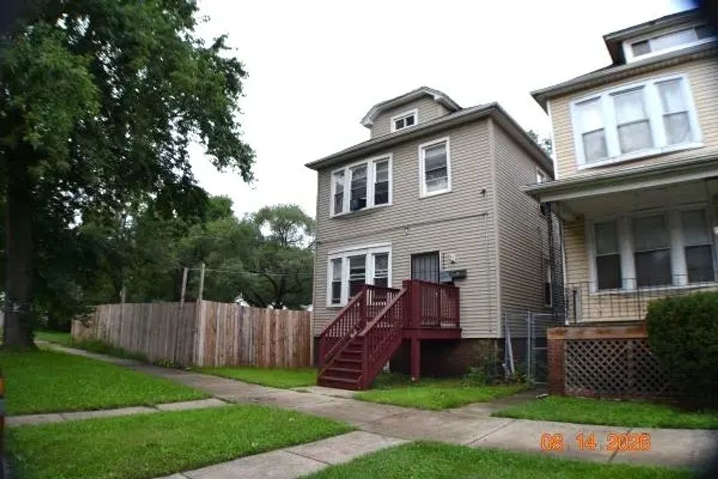 8426 S Brandon Avenue 1, Chicago