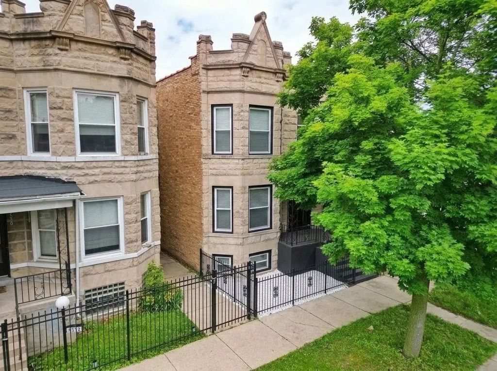 3316 W Flournoy Street 1, Chicago, 60624