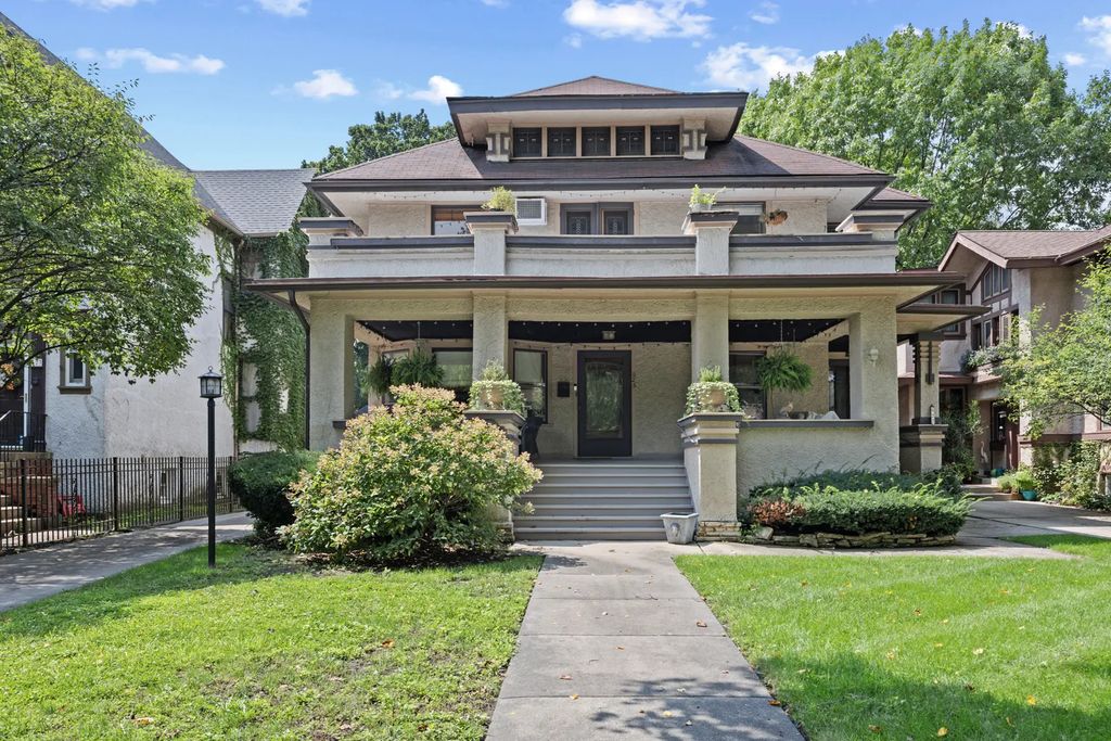 625 N Oak Park Avenue, Oak Park