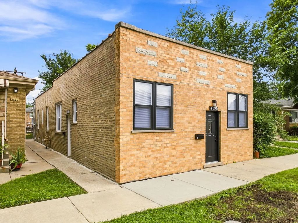 7120 W Highland Avenue, Chicago, 60631