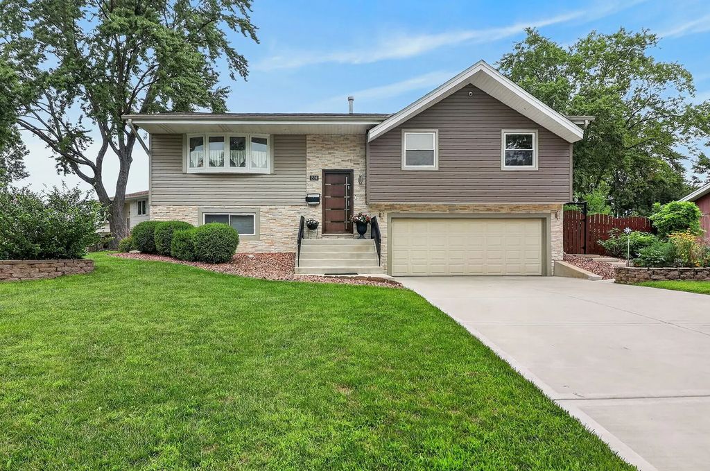 1514 Princeton Lane, Schaumburg