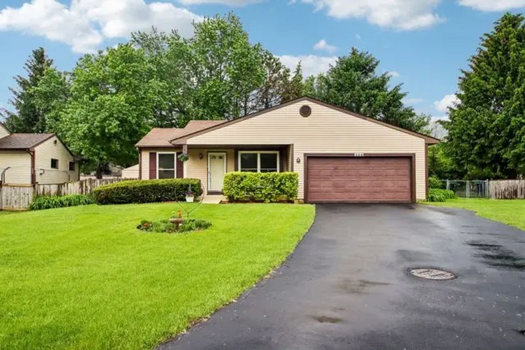 356 Westbrook Circle, Naperville