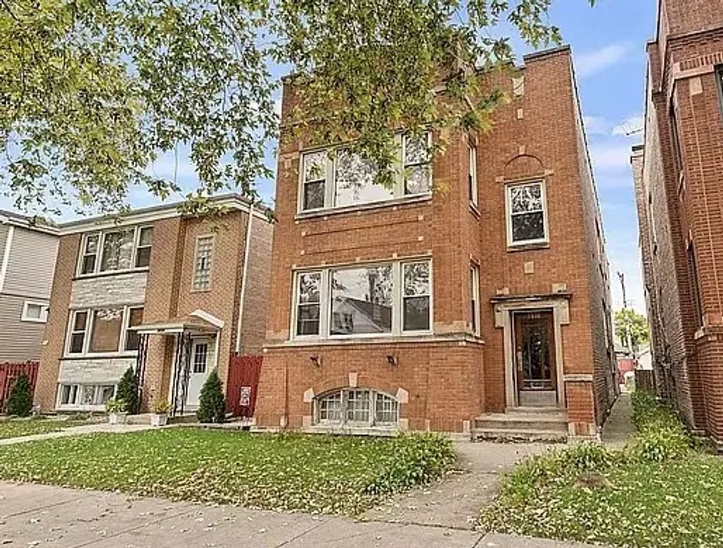 5010 W Henderson Street 2, Chicago, 60641
