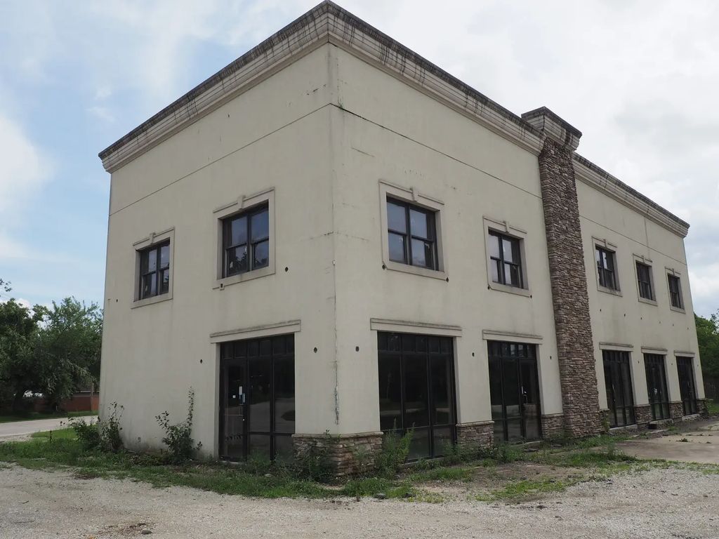 14529 Archer Avenue, Lockport