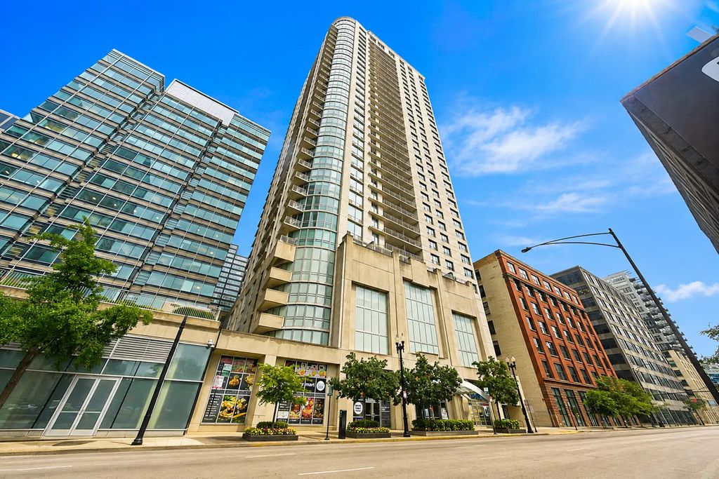 125 S Jefferson Street 2409, Chicago, 60661