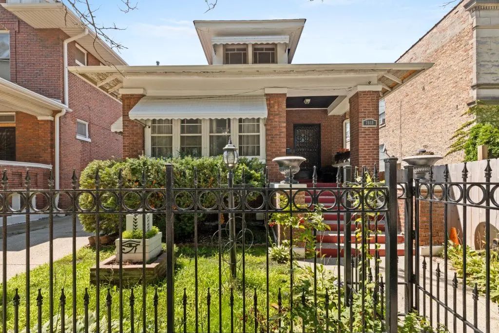 7618 S Sangamon Street, Chicago