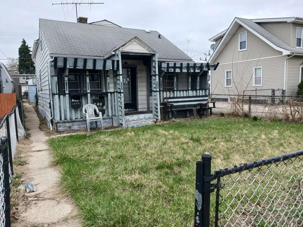 4924 S Lorel Avenue, Chicago, 60638