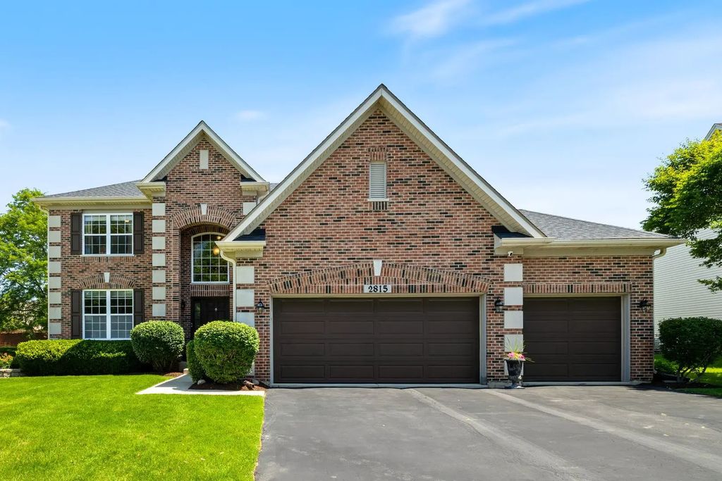 2815 Forest Creek Lane, Naperville