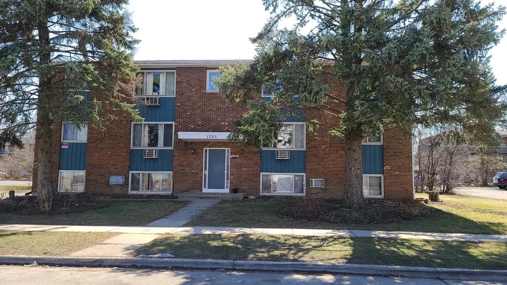 1335 Abbott Drive 3, Elgin