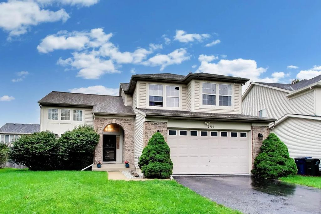 2123 Skylane Drive, Naperville