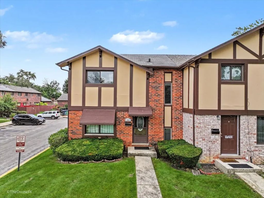 1s291 Michigan Avenue, Villa Park