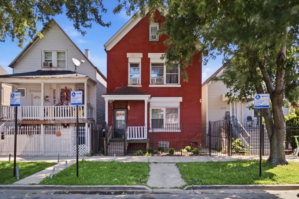 5225 S Campbell Avenue, Chicago