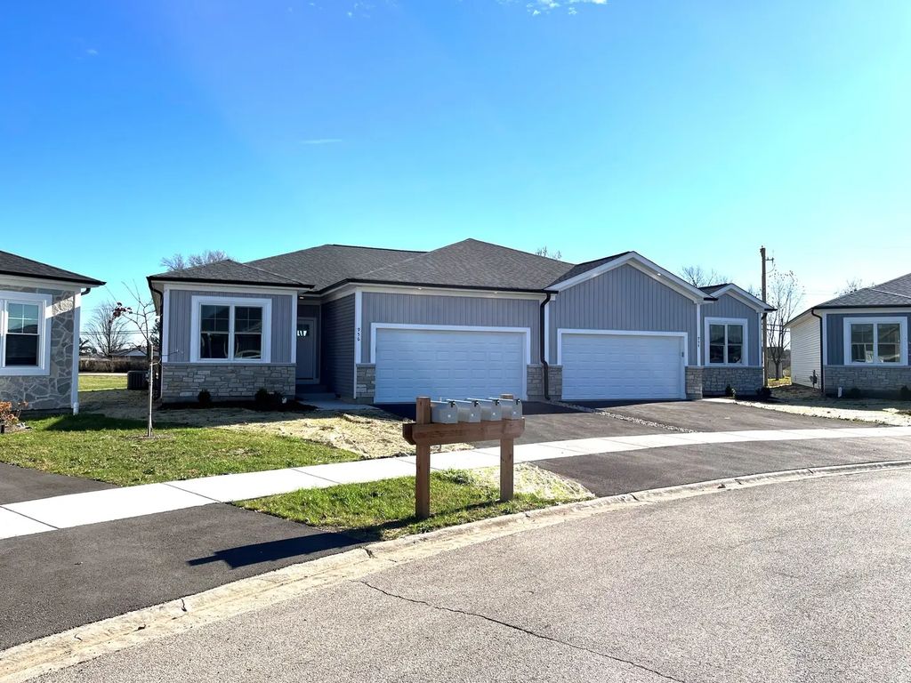 956 Partridge Circle, Marengo