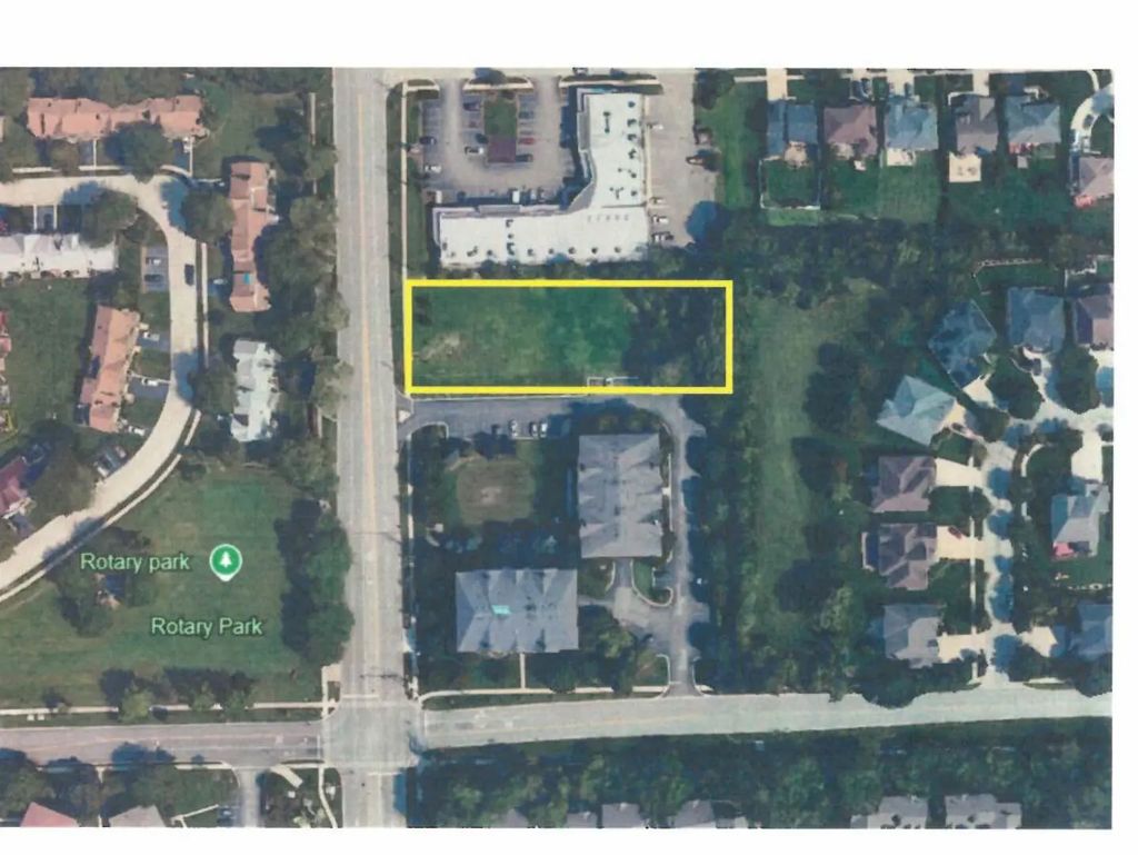 6635 S Cass Avenue, Westmont