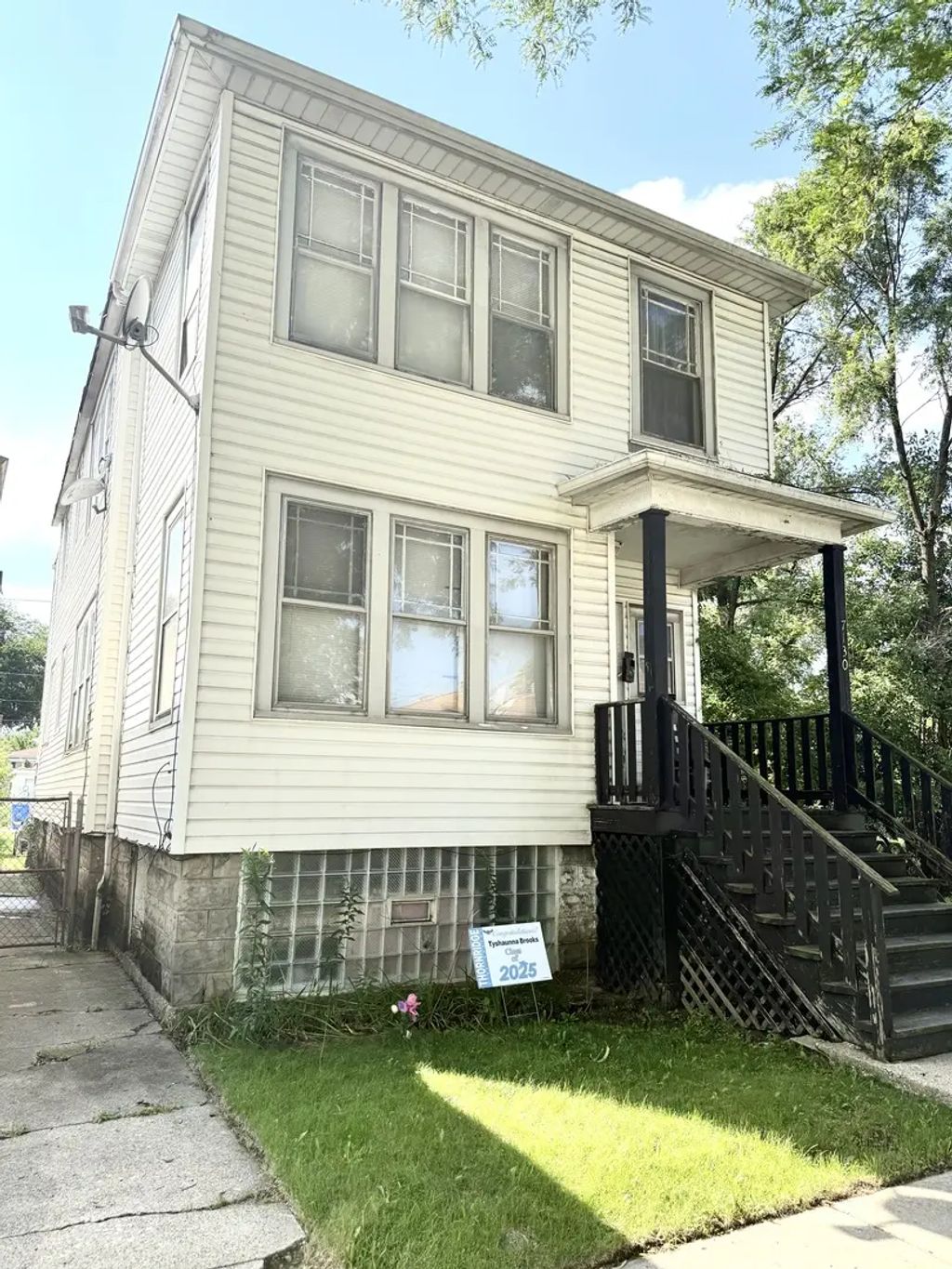 7130 S Green Street, Chicago