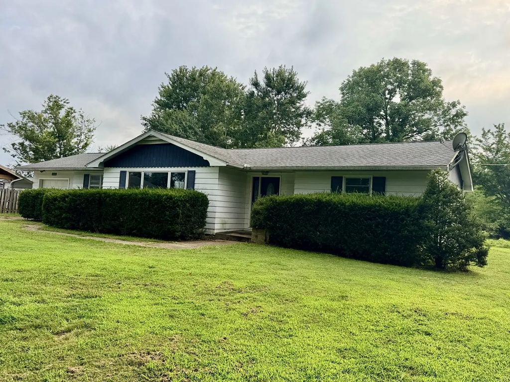9799 Highway 127 Highway, Murphysboro