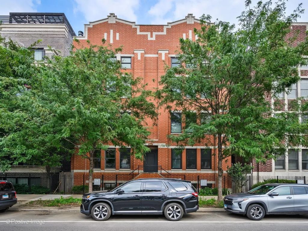 3713 N Ashland Avenue 1n, Chicago, 60613