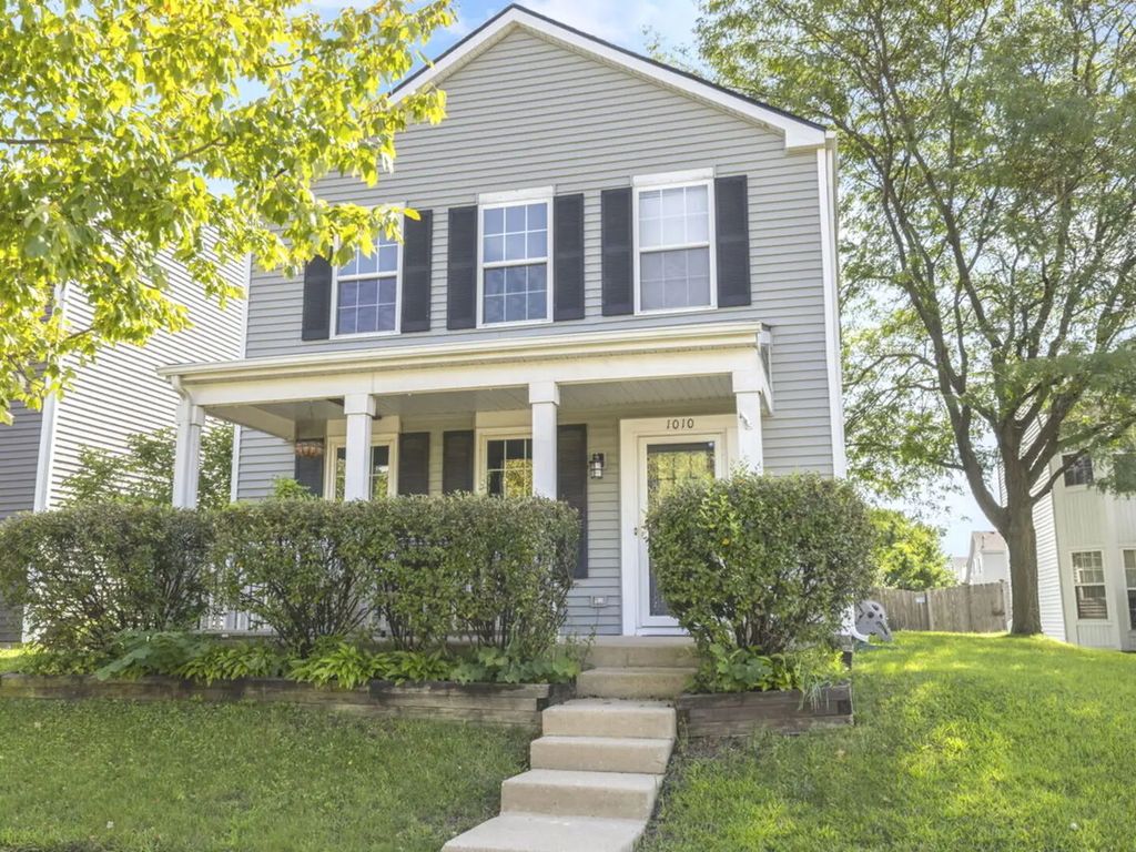 1010 Symphony Drive, Aurora