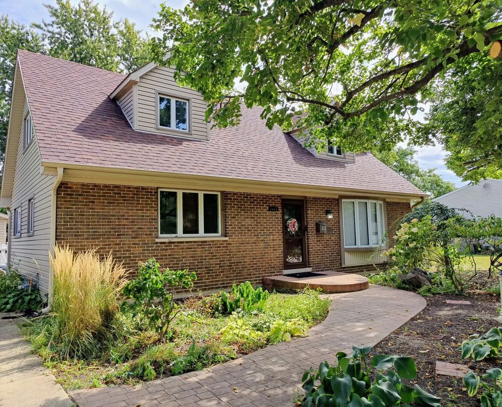 1937 Nottingham Lane, Wheaton