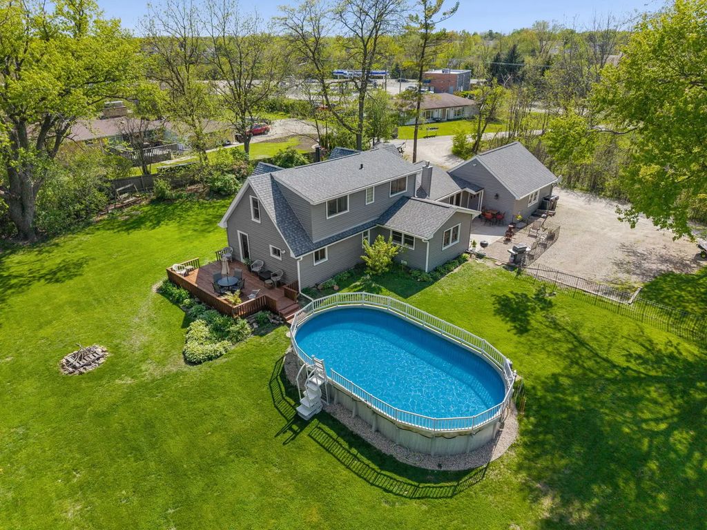 1080 Cardinal Drive S, Lake Zurich