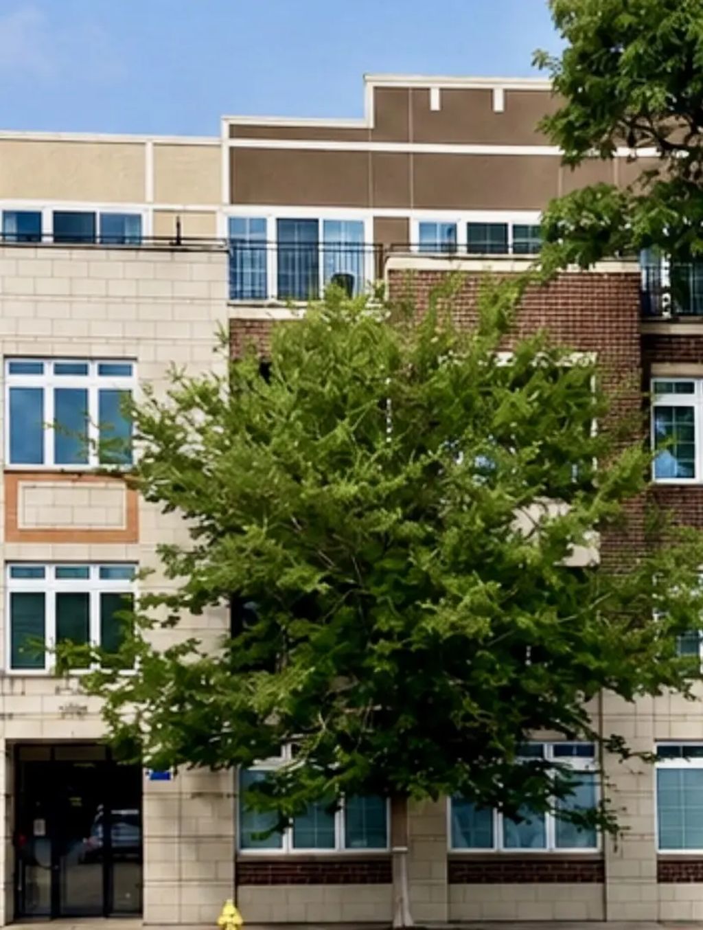 1202 Waukegan Road 210, Glenview, 60025