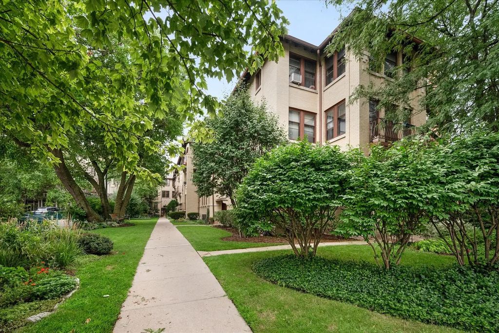 949 Lake Street 1f, Oak Park