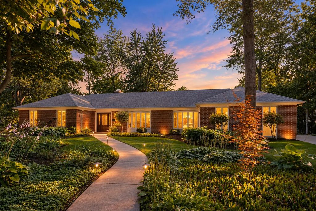 1008 Anne Road, Naperville