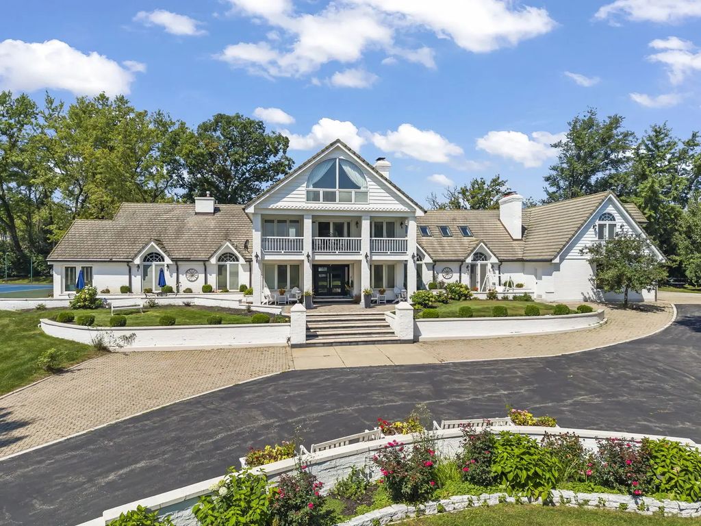 23w735 Hobson Road, Naperville