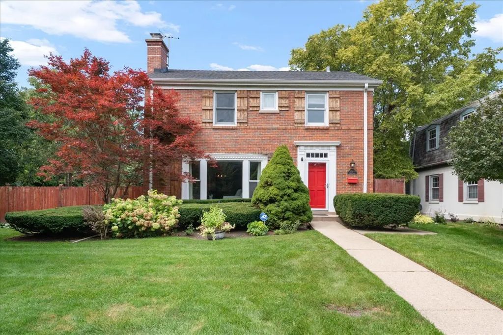 2024 Ewing Avenue, Evanston, 60201