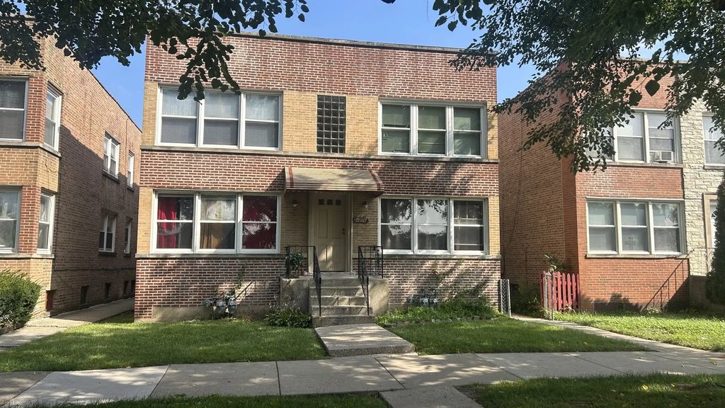 4806 Mulford Street, Skokie