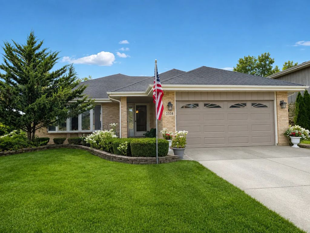 13338 Laramie Boulevard, Crestwood