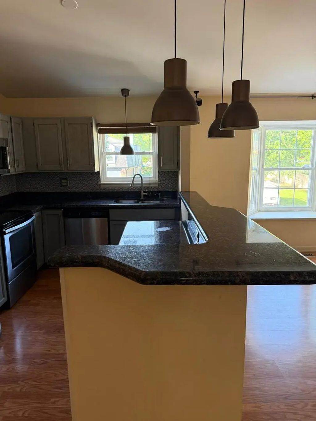 156 W Golf Road C, Libertyville